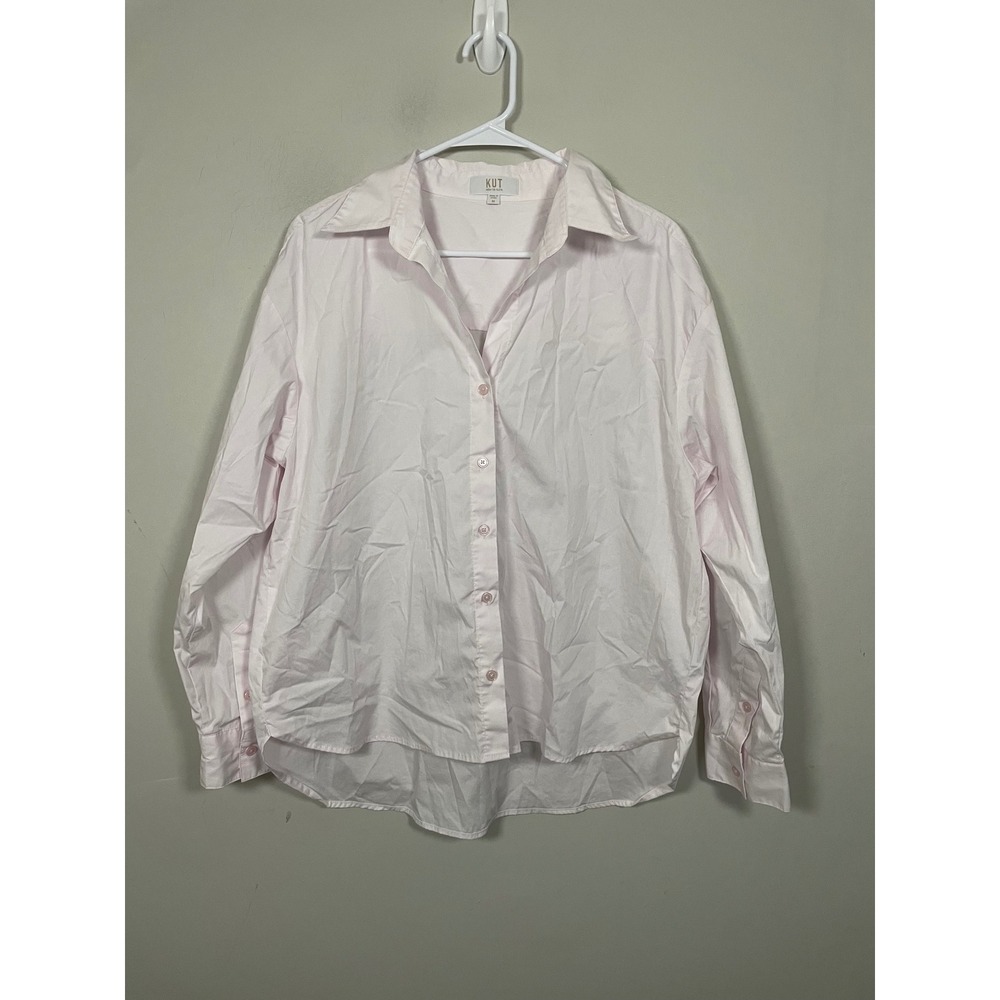 Kut From The Kloth Boyfriend Oversized Button Down in Pale Pink Size Medium